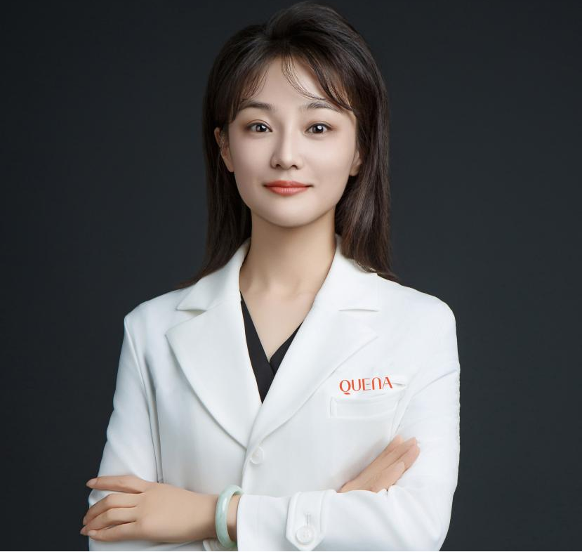 坤娜整形姜欣妤形象照